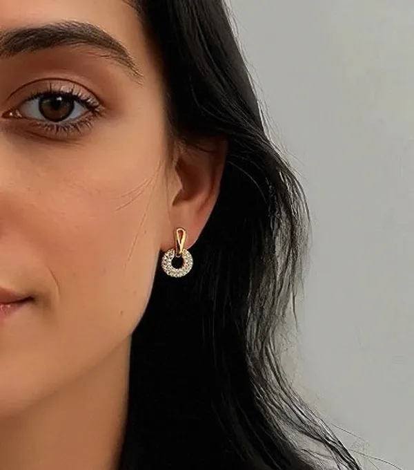 Gold_And_White_Circle_Earrings_For_Women